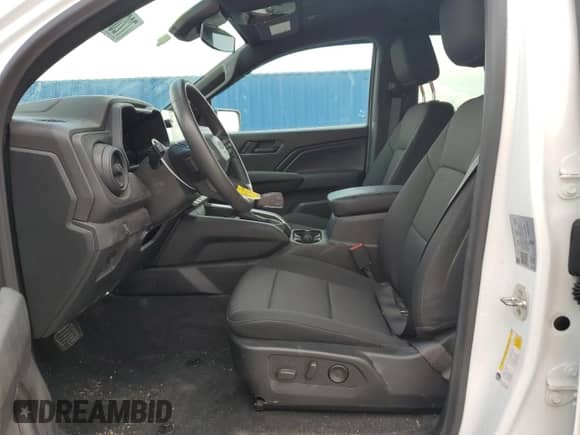 2024 Chevrolet Colorado 2WD Work Truck с VIN 1GCPSBEKXR1166757, выставлен на аукционе Copart как лот 72057605 с пробегом 35 733 миль миль и На запчасти • Non repairable. История ставок и продаж доступна на DreamBid. Изображение 7.