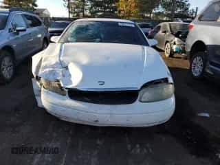 1996 Chevrolet Monte Carlo LS z VIN 2G1WW12M4T9246938, wystawiony jako Copart lot #78477774 z przebiegiem 289 714 mil mil oraz Szkoda całkowita • Salvage title. Historia ofert i sprzedaży dostępna na DreamBid. Obrazek 5.