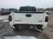2002 GMC Sierra 1500 SLE с VIN 1GTEK14T82Z207695, выставлен на аукционе Copart как лот 41989255 с пробегом 154 591 миль миль и Списание • Salvage title. История ставок и продаж доступна на DreamBid. Изображение 6.