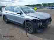 2024 Volkswagen Tiguan SE с VIN 3VV2B7AX3RM137808, выставлен на аукционе IAAI как лот 43074423 с пробегом 14 204 миль миль и . История ставок и продаж доступна на DreamBid. Изображение 1.