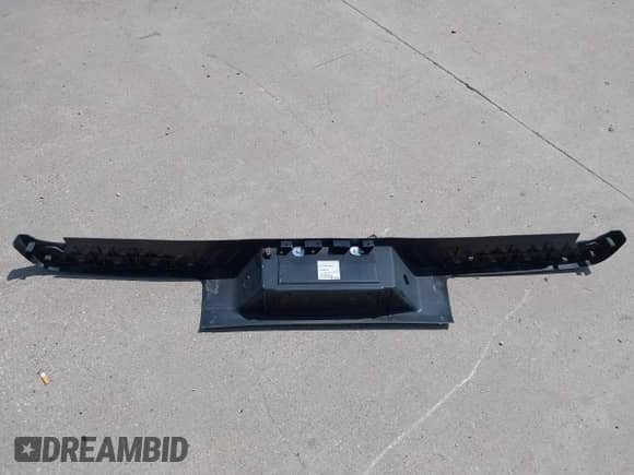 2011 Ford F-150 XL z VIN 1FTFW1CF4BFD26687, wystawiony jako IAAI lot #42752982 z przebiegiem 187 006 mil mil oraz . Historia ofert i sprzedaży dostępna na DreamBid. Obrazek 12.