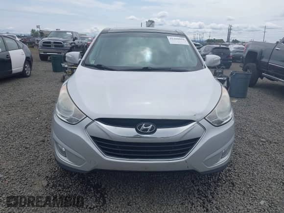 2012 Hyundai Tucson Limited с VIN KM8JUCAC7CU513953, выставлен на аукционе IAAI как лот 42260044 с пробегом 200 082 миль миль и . История ставок и продаж доступна на DreamBid. Изображение 12.
