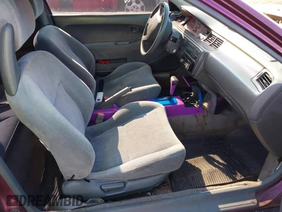 1994 Honda Civic with VIN 2HGEJ1232RH525345, listed as a IAAI auction lot 41646722 with 186,326 mi miles and . Bid and sale history available at DreamBid. Image 5.