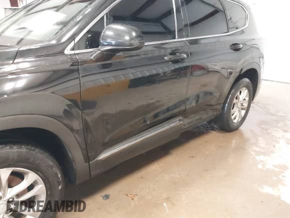 2019 Hyundai Santa Fe SEL Plus с VIN 5NMS33AD1KH008792, выставлен на аукционе IAAI как лот 43083879 с пробегом 98 356 миль миль и . История ставок и продаж доступна на DreamBid. Изображение 6.