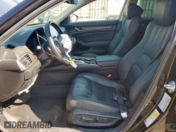 2021 Honda Accord EX-L with VIN 1HGCV3F58MA019190, listed as a Copart auction lot 70497125 with 73,850 mi miles and Salvage title. Bid and sale history available at DreamBid. Image 7.