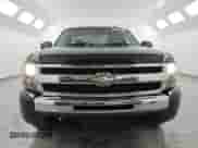 2009 Chevrolet Silverado 1500 Work Truck z VIN 1GCEC14X89Z186339, wystawiony jako Copart lot #69156165 z przebiegiem 173 235 mil mil oraz Czysty tytuł • Clean title. Historia ofert i sprzedaży dostępna na DreamBid. Obrazek 5.