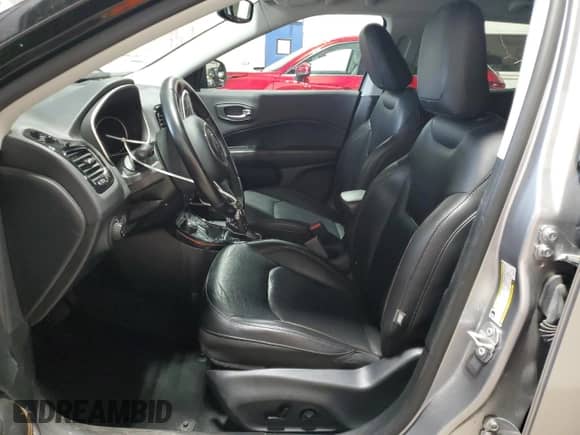 2019 Jeep Compass Limited с VIN 3C4NJDCB5KT672486, выставлен на аукционе Copart как лот 69286125 с пробегом 41 775 миль миль и Списание • Salvage title. История ставок и продаж доступна на DreamBid. Изображение 7.
