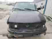 2002 Chevrolet Blazer LS с VIN 1GNCS18WX2K134115, выставлен на аукционе Copart как лот 70031785 с пробегом 179 669 миль миль и На запчасти • Non repairable. История ставок и продаж доступна на DreamBid. Изображение 5.