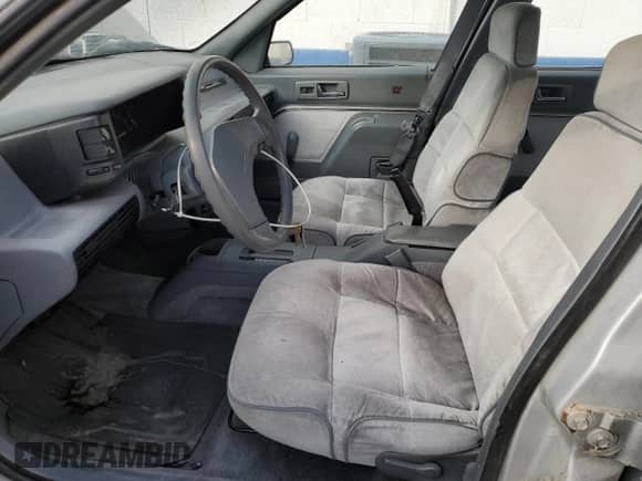 1990 Chevrolet Corsica с VIN 1G1LT54T5LY175073, выставлен на аукционе Copart как лот 71889604 с пробегом 111 578 миль миль и Чистый • Clean title. История ставок и продаж доступна на DreamBid. Изображение 7.