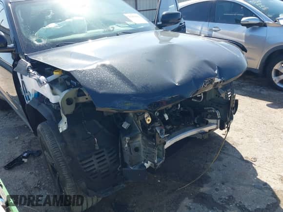 2024 Jeep Grand Cherokee Laredo z VIN 1C4RJJAG4R8601836, wystawiony jako IAAI lot #41854861 z przebiegiem 2 548 mil mil oraz . Historia ofert i sprzedaży dostępna na DreamBid. Obrazek 6.