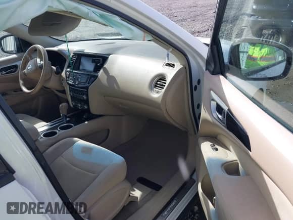 2013 Nissan Pathfinder Platinum with VIN 5N1AR2MN9DC644334, listed as a IAAI auction lot 41731813 with 220,742 mi miles and . Bid and sale history available at DreamBid. Image 5.