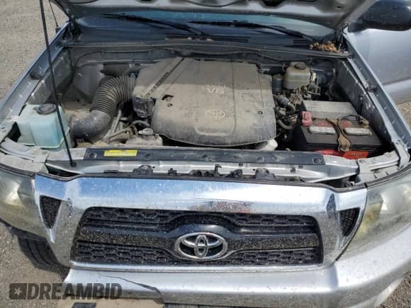 2011 Toyota Tacoma с VIN 5TFLU4EN4BX013907, выставлен на аукционе Copart как лот 63204005 с пробегом 97 231 миль миль и Списание • Salvage title. История ставок и продаж доступна на DreamBid. Изображение 11.