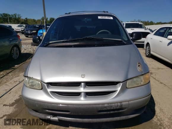 2000 Dodge Caravan SE with VIN 1B4GP44G7YB663958, listed as a Copart auction lot 74035164 with 175,752 mi miles and Non repairable. Bid and sale history available at DreamBid. Image 5.