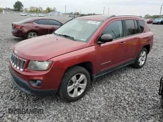2014 Jeep Compass Sport z VIN 1C4NJDBB1ED572249, wystawiony jako Copart lot #86251595 z przebiegiem 201 223 mil mil oraz Czysty tytuł • Clean title. Historia ofert i sprzedaży dostępna na DreamBid. Obrazek 1.
