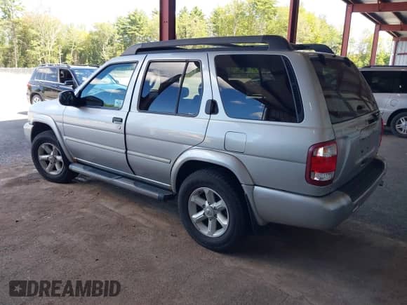 2003 Nissan Pathfinder LE с VIN JN8DR09YX3W805039, выставлен на аукционе IAAI как лот 43122581 с пробегом 239 496 миль миль и . История ставок и продаж доступна на DreamBid. Изображение 3.