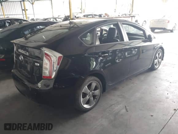 2013 Toyota Prius One with VIN JTDKN3DU8D5613162, listed as a IAAI auction lot 42868609 with 176,163 mi miles and . Bid and sale history available at DreamBid. Image 4.