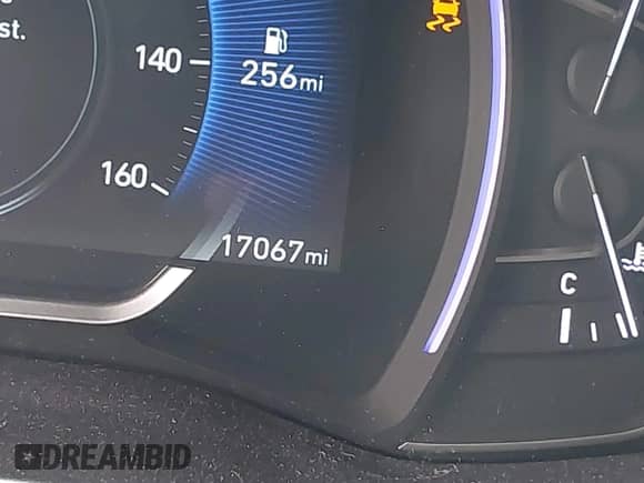 2019 Hyundai Santa Fe Ultimate с VIN 5NMS53AA9KH116223, выставлен на аукционе IAAI как лот 42265692 с пробегом 17 067 миль миль и . История ставок и продаж доступна на DreamBid. Изображение 15.