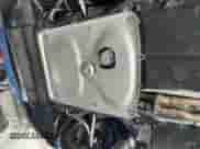 2017 BMW M3 z VIN WBS8M9C30H5G85547, wystawiony jako Copart lot #65657175 z przebiegiem 50 160 mil mil oraz Czysty tytuł • Clean title. Historia ofert i sprzedaży dostępna na DreamBid. Obrazek 14.