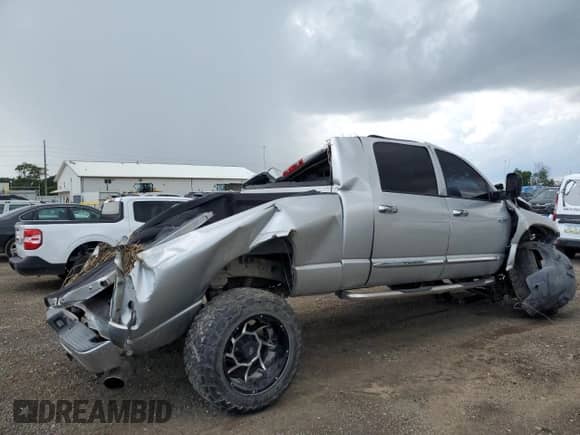2008 Dodge 2500 SXT with VIN 3D7KS29A88G152602, listed as a Copart auction lot 62546545 with Not provided miles and Salvage title. Bid and sale history available at DreamBid. Image 3.