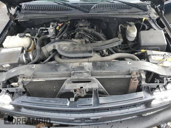 2004 Chevrolet Tahoe LS с VIN 1GNEK13V04J216600, выставлен на аукционе Copart как лот 86247535 с пробегом Не указан миль и Списание • Salvage title. История ставок и продаж доступна на DreamBid. Изображение 12.