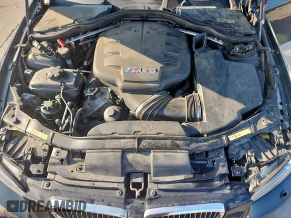 2009 BMW M3 z VIN WBSWD935X9PY43629, wystawiony jako Copart lot #80901795 z przebiegiem 83 769 mil mil oraz Szkoda całkowita • Salvage title. Historia ofert i sprzedaży dostępna na DreamBid. Obrazek 11.