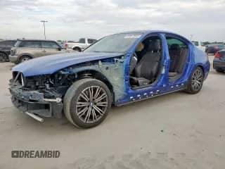 2022 BMW 3 Series M340i z VIN 3MW5U7J03N8C39781, wystawiony jako Copart lot #67072055 z przebiegiem 31 701 mil mil oraz Szkoda całkowita • Salvage title. Historia ofert i sprzedaży dostępna na DreamBid. Obrazek 1.