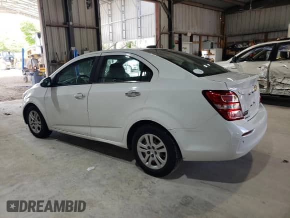 2019 Chevrolet Sonic LS с VIN 1G1JB5SB2K4101314, выставлен на аукционе Copart как лот 55087785 с пробегом 85 147 миль миль и Списание • Salvage title. История ставок и продаж доступна на DreamBid. Изображение 2.