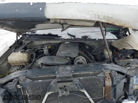 2006 Chevrolet Silverado 1500 Work Truck с VIN 1GCEK14V46Z122117, выставлен на аукционе Copart как лот 45884285 с пробегом 267 018 миль миль и Списание • Salvage title. История ставок и продаж доступна на DreamBid. Изображение 12.