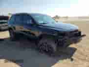 2021 Jeep Grand Cherokee Limited z VIN 1C4RJFBG8MC525667, wystawiony jako Copart lot #80100365 z przebiegiem 42 068 mil mil oraz Szkoda całkowita • Salvage title. Historia ofert i sprzedaży dostępna na DreamBid. Obrazek 4.