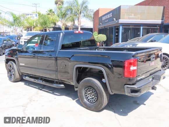 2017 GMC Sierra 1500 z VIN 1GTR1LEC9HZ311703, wystawiony jako Copart lot #58669115 z przebiegiem 48 752 mil mil oraz Szkoda całkowita • Salvage title. Historia ofert i sprzedaży dostępna na DreamBid. Obrazek 4.