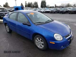 2004 Dodge Neon SXT z VIN 1B3ES56C44D510995, wystawiony jako Copart lot #38089544 z przebiegiem 119 407 mil mil oraz Szkoda całkowita • Salvage title. Historia ofert i sprzedaży dostępna na DreamBid. Obrazek 4.