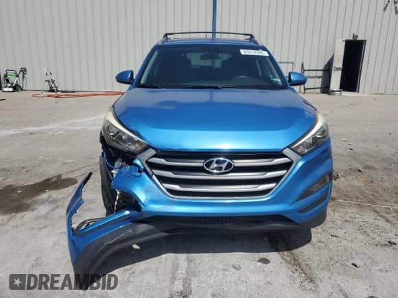 2017 Hyundai Tucson SE с VIN KM8J33A45HU390771, выставлен на аукционе Copart как лот 83818395 с пробегом 54 675 миль миль и Списание • Salvage title. История ставок и продаж доступна на DreamBid. Изображение 5.