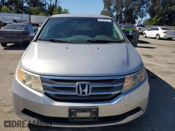 2011 Honda Odyssey EX с VIN 5FNRL5H47BB074409, выставлен на аукционе Copart как лот 86184935 с пробегом 59 139 миль миль и Списание • Salvage title. История ставок и продаж доступна на DreamBid. Изображение 5.