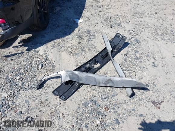 2020 Kia Sorento EX with VIN 5XYPH4A51LG659857, listed as a IAAI auction lot 42711203 with 74,336 mi miles and . Bid and sale history available at DreamBid. Image 12.