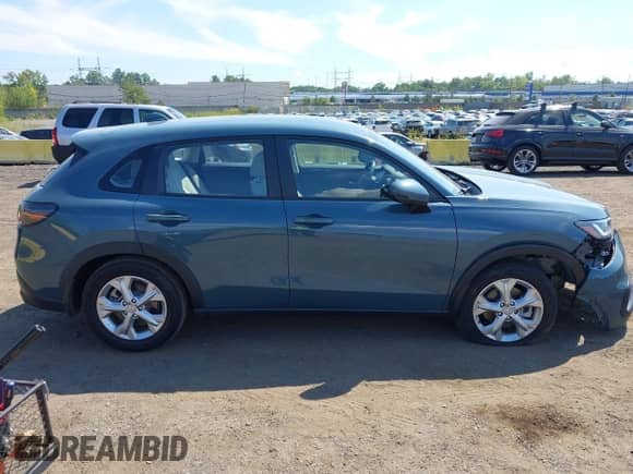 2024 Honda HR-V LX с VIN 3CZRZ1H38RM711872, выставлен на аукционе IAAI как лот 43124328 с пробегом 7 434 миль миль и . История ставок и продаж доступна на DreamBid. Изображение 13.