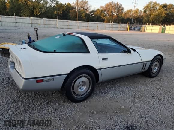 1986 Chevrolet Corvette с VIN 1G1YY078XG5115685, выставлен на аукционе Copart как лот 80544425 с пробегом 107 219 миль миль и Чистый • Clean title. История ставок и продаж доступна на DreamBid. Изображение 3.