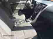 2013 Hyundai Elantra с VIN KMHD35LE6DU082162, выставлен на аукционе IAAI как лот 41676984 с пробегом 108 744 миль миль и . История ставок и продаж доступна на DreamBid. Изображение 5.