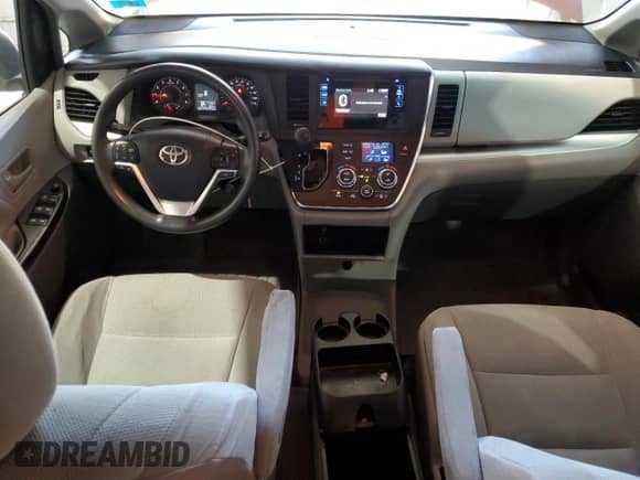 2015 Toyota Sienna L with VIN 5TDZK3DC5FS535600, listed as a Copart auction lot 70036765 with 218,249 mi miles and Salvage title. Bid and sale history available at DreamBid. Image 8.