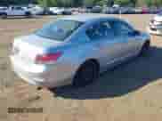 2009 Honda Accord LX with VIN 1HGCP26339A092770, listed as a IAAI auction lot 43121244 with 189,324 mi miles and . Bid and sale history available at DreamBid. Image 4.