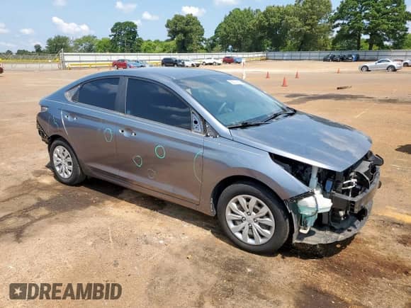 2020 Hyundai Accent SE с VIN 3KPC24A63LE109422, выставлен на аукционе Copart как лот 68076145 с пробегом 53 474 миль миль и Списание • Salvage title. История ставок и продаж доступна на DreamBid. Изображение 4.