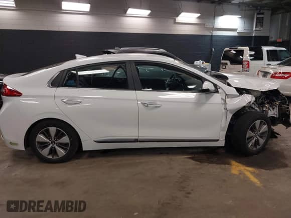 2019 Hyundai Ioniq Limited with VIN KMHC75LD9KU163113, listed as a IAAI auction lot 41962229 with 59,522 mi miles and . Bid and sale history available at DreamBid. Image 13.