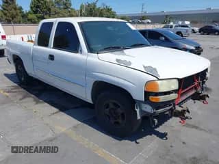 2004 GMC Sierra 1500 SLE z VIN 2GTEC19V241107353, wystawiony jako IAAI lot #42996918 z przebiegiem Nie podano mil oraz . Historia ofert i sprzedaży dostępna na DreamBid. Obrazek 1.