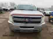 2011 Chevrolet Silverado 3500HD SRW LT z VIN 1GC4K0CG5BF228029, wystawiony jako Copart lot #78067624 z przebiegiem 122 102 mil mil oraz Szkoda całkowita • Salvage title. Historia ofert i sprzedaży dostępna na DreamBid. Obrazek 5.
