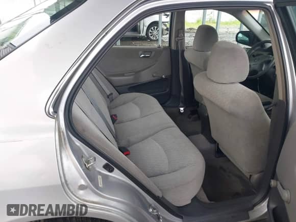 2001 Honda Accord VP с VIN 1HGCF86611A088026, выставлен на аукционе IAAI как лот 42265828 с пробегом 139 753 миль миль и . История ставок и продаж доступна на DreamBid. Изображение 8.