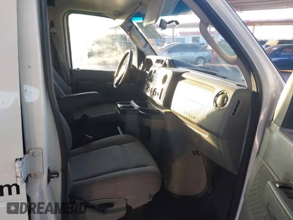 2010 Ford Econoline Cargo Commercial with VIN 1FTNE2EW2ADA28442, listed as a IAAI auction lot 42874782 with 180,866 mi miles and . Bid and sale history available at DreamBid. Image 5.