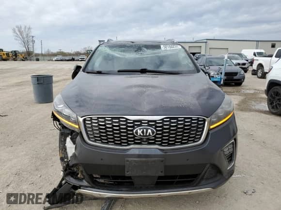 2019 Kia Sorento SX Limited with VIN 5XYPKDA54KG529524, listed as a Copart auction lot 50106635 with 121,295 mi miles and Non repairable. Bid and sale history available at DreamBid. Image 5.