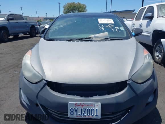 2011 Hyundai Elantra GLS z VIN KMHDH4AE5BU121786, wystawiony jako IAAI lot #42643300 z przebiegiem 286 155 mil mil oraz . Historia ofert i sprzedaży dostępna na DreamBid. Obrazek 12.