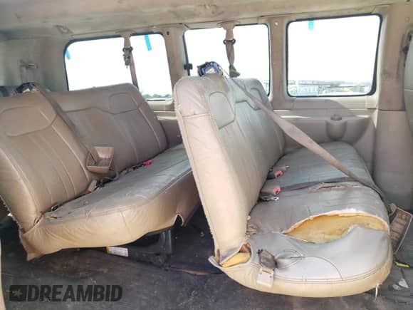 2012 Chevrolet Express Passenger 1LS с VIN 1GAWGPFA3C1179706, выставлен на аукционе Copart как лот 77379814 с пробегом 169 004 миль миль и Чистый • Clean title. История ставок и продаж доступна на DreamBid. Изображение 11.