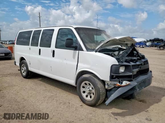 2011 Chevrolet Express Passenger LS с VIN 1GNSGBF4XB1168792, выставлен на аукционе Copart как лот 62841145 с пробегом 111 566 миль миль и Списание • Salvage title. История ставок и продаж доступна на DreamBid. Изображение 4.