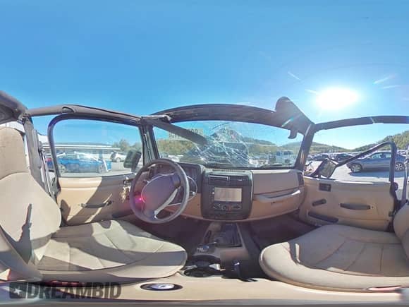 2002 Jeep Wrangler X z VIN 1J4FA39S12P776350, wystawiony jako Copart lot #82276415 z przebiegiem 196 023 mil mil oraz Szkoda całkowita • Salvage title. Historia ofert i sprzedaży dostępna na DreamBid. Obrazek 15.